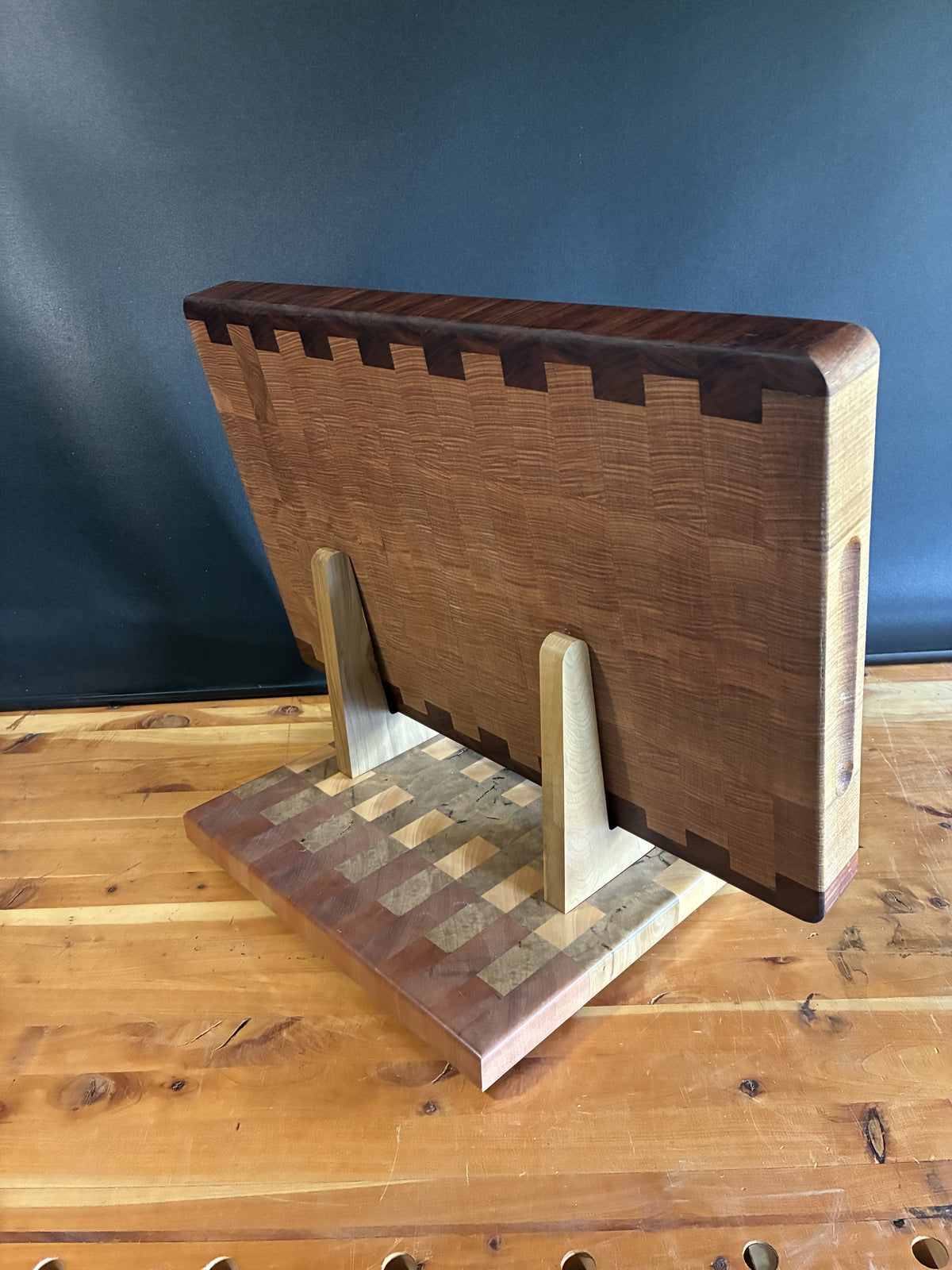 Premium Tasmanian Oak & Blackwood End - Grain Chef's Board