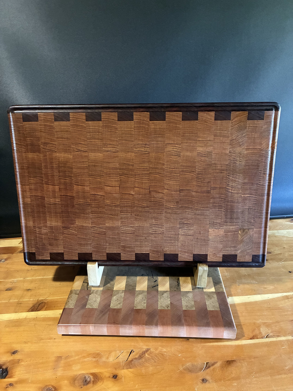 Premium Tasmanian Oak & Blackwood End - Grain Chef's Board
